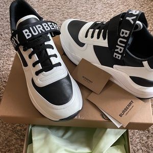 Burberry sneakers